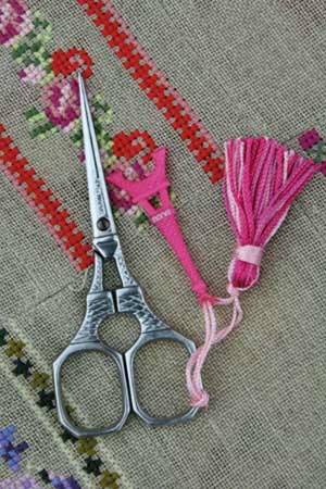 Sajou Tour Eiffel Chromed Embroidery Scissors with Pink Charm - The Needle Store