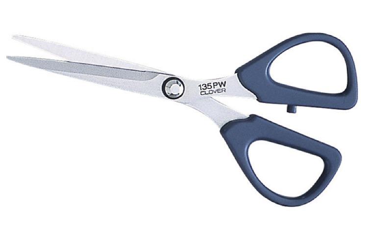 Clover Patchwork Scissors (Small) - The Needle Store