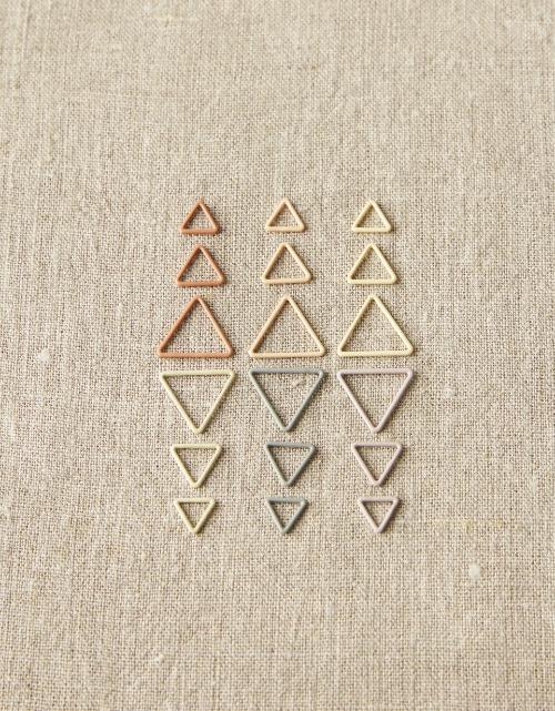 Cocoknits Earth Tone Triangle Stitch Markers - The Needle Store
