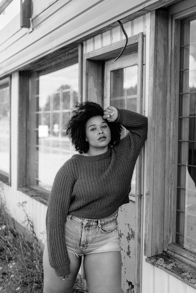 Laine Magazine - Issue 15 - The Needle Store