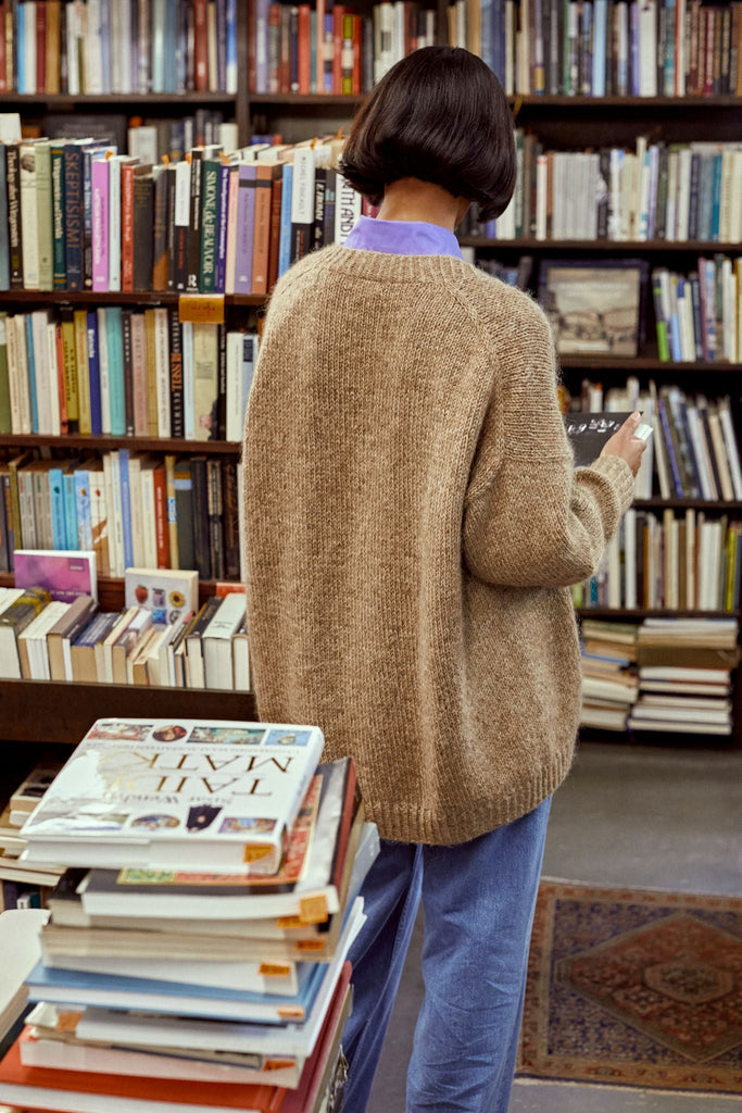 Laine Magazine - Issue 16 - The Needle Store