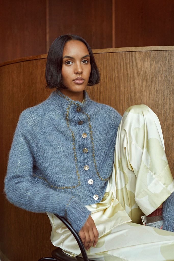 Laine Magazine - Issue 16 - The Needle Store