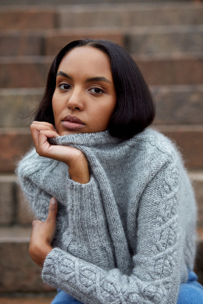 Laine Magazine - Issue 16 - The Needle Store