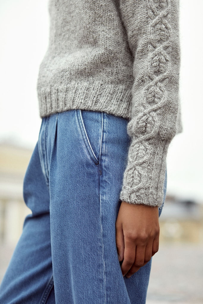 Laine Magazine - Issue 16 - The Needle Store