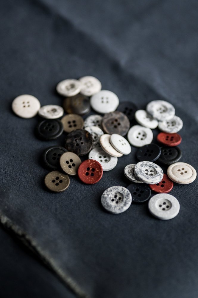 Merchant & Mills Bianco 20mm Buttons - The Needle Store