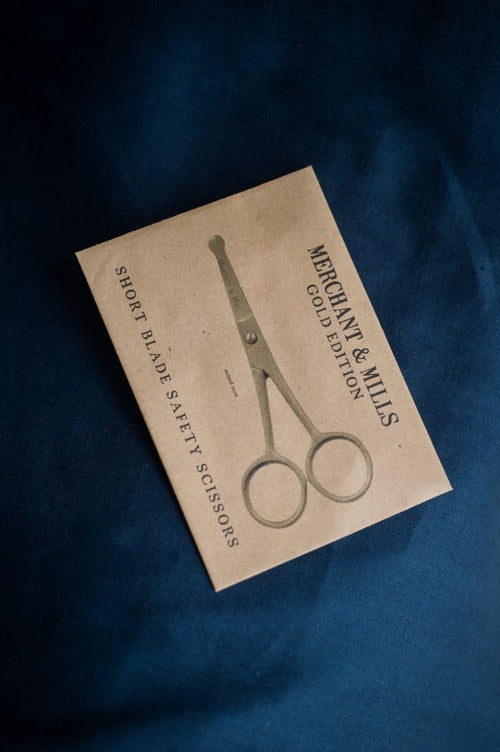 Merchant & Mills Short Safety Gold Scissors - The Needle Store
