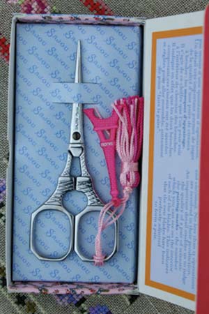 Sajou Tour Eiffel Chromed Embroidery Scissors with Pink Charm - The Needle Store