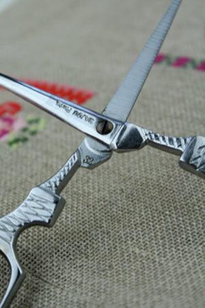 Sajou Tour Eiffel Chromed Embroidery Scissors with Pink Charm - The Needle Store